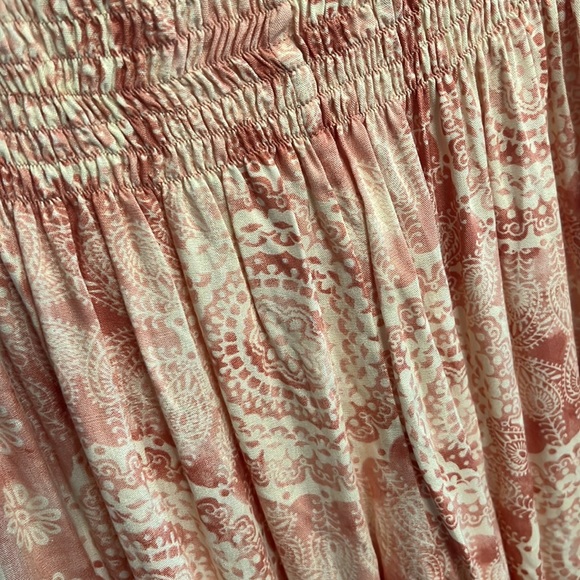 Lotus and Luna pants - Picture 2 of 5